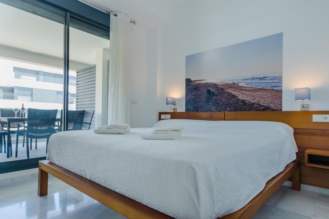 Apartamentos Bahia Blanca Ел Пуерто де Санта Мария Екстериор снимка